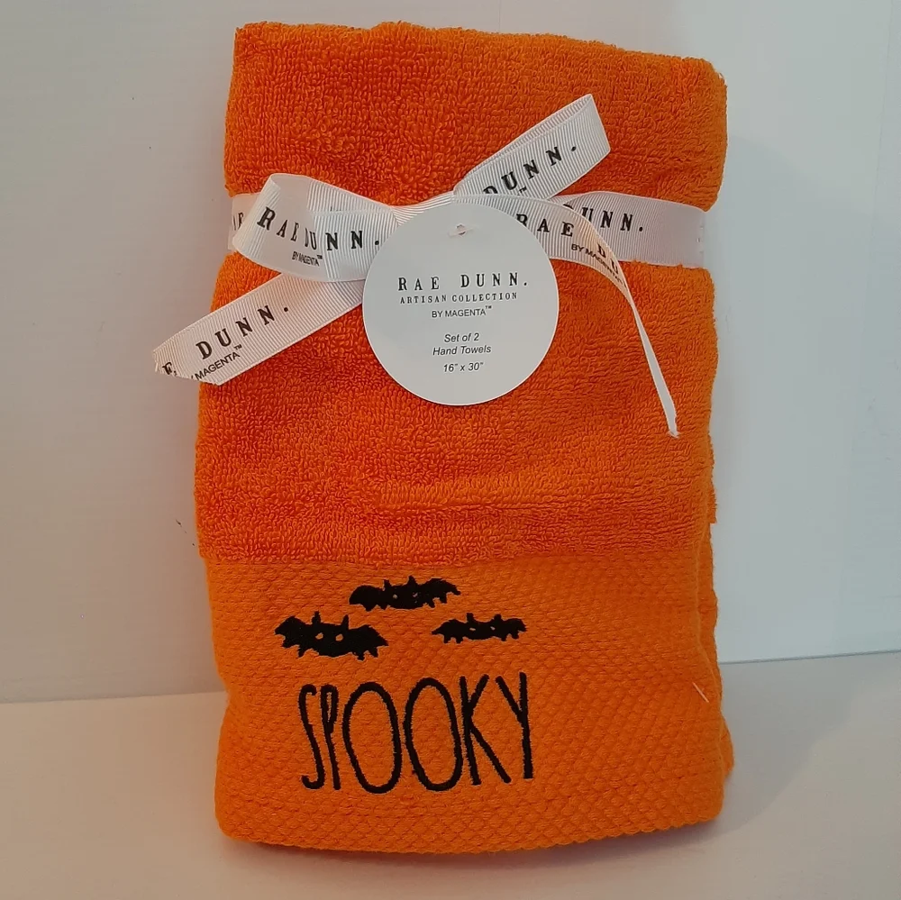 Rae Dunn SPOOKY 16